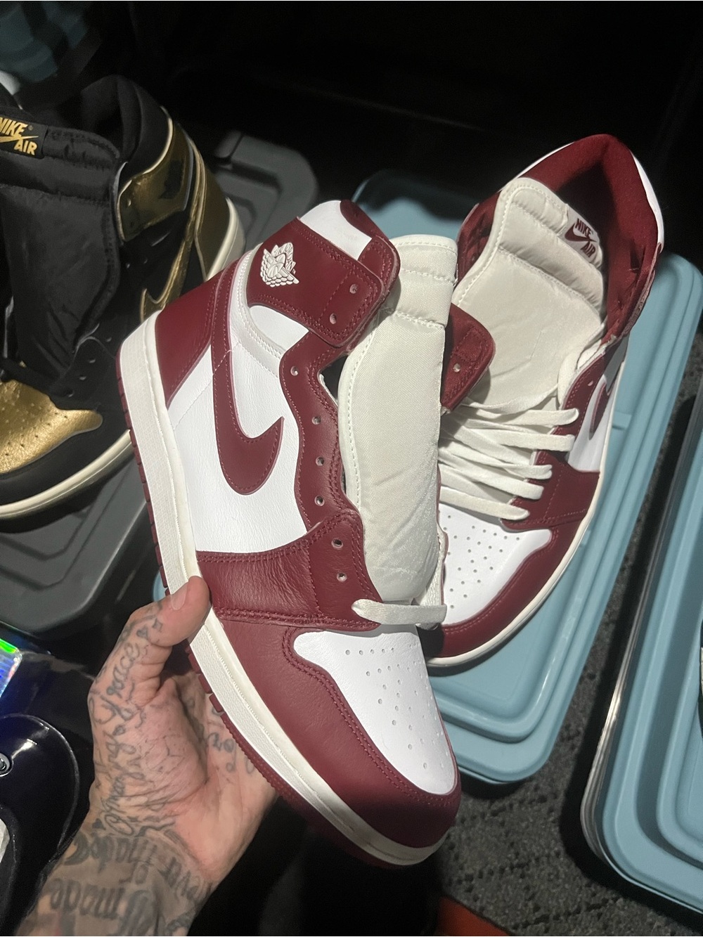Sz 12 Nike Air Jordan 1 Mid Mens Sneakers - White & Maroon